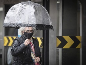 Today's forecast sees rain and a chance of thunderstorms persisting from mid-day to early evening.