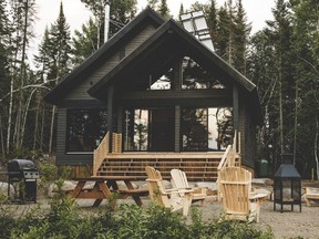 The newest model of SÉPAQ lodging is the Horizon, a comfy, spacious chalet available in many wilderness reserves, such as Portneuf, near Quebec City, and in Mauricie, north of Trois-Rivières.