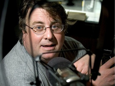 Terry DiMonte at the CHOM microphone in 2005.