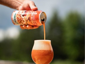 Quebec microbrewer La Souche is about to release Smoothie Beach, a sour beer mixed with an apricot, raspberry and mango purée.