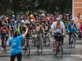 Tour de L'Île participants set off from Parc La Fontaine on Aug. 29, 2021.