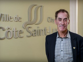 Côte-St-Luc Mayor Mitchell Brownstein said there's no obligation for bilingual cities, towns or boroughs to issue all of their communication in both official languages. However, passing the resolution just allows them to communicate in English when they so choose.