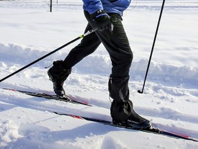 A cross-country skiing and walking circuit has been laid out by the city of Pointe-Claire at the Beaconsfield Golf Club, but it's reserved for Pointe-Claire residents.