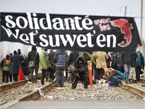 Railway blockade at St-Georges St. in St-Lambert.