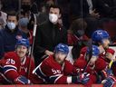 Die Canadiens gaben kurz vor dem Spiel am Samstagabend im Bell Centre gegen die Toronto Maple Leafs bekannt, dass Co-Trainer Luke Richardson auf die COVID-19-Protokollliste der NHL gesetzt wurde
