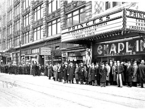 A large crowd gathers outside Montreal's Princess Theatre in February 1936 during the opening of Charlie Chaplin's Modern Times.