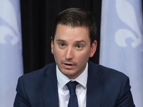 Quebec Justice Minister Simon Jolin-Barrette refused to allow Quebec Court to require some judges be bilingual. Quebec Superior Court has ruled that the minister has no power to set requirements for judges.