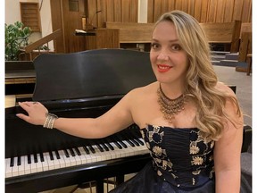 A benefit concert for Ukraine -- featuring violinist Mariusz Monczak, soprano Maryna Krejcarova (pictured) and pianist Steven Massicotte -- will be held Sunday at 4:30 p.m. at Lakeshore Trinity United Church,
98 Aurora Ave., Pointe-Claire. Tickets are $25.
