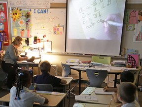 Overhead projectors using acetate sheets or rolls were once a common sight in classrooms. Joe Schwarcz writes that it was the sight of one of the machines in a Dumpster that inspired him to reflect on the history of cellulose acetate.