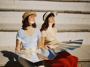 Duo pengisi suara Tarta Rellina