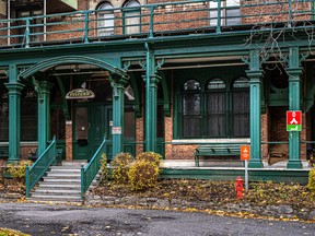 The Guy St. building that used to house the Fulford Residence “has so far resisted the strong downtown development pressures of its neighbourhood,” Heritage Montreal said.