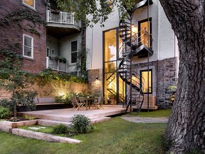 You can create a fabulous outdoor space with trees, hedges and shrubs. - OASIS URBAIN: JULIEN PERRON-GAGNÉ.