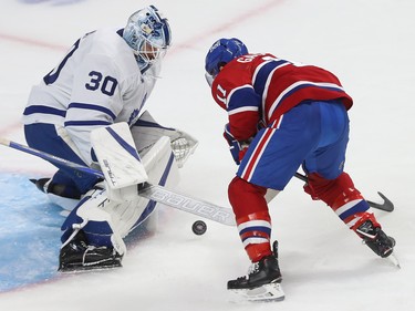 Canadiens' Brendan Gallagher (11) tries to get to the puck in front of Toronto Maple Leafs goaltender Matt Murray during first period NHL action in Montreal on Wednesday Oct. 12, 2022.
