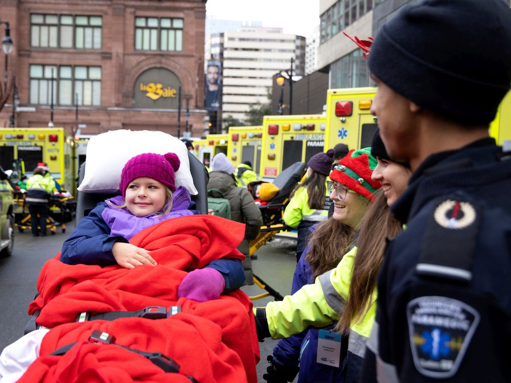 Photos Montreal Santa Claus parade Montreal Gazette