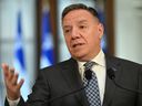 According to an online poll conducted November 4-6, François Legault's CAQ poll was at 36%, five points down from the 41% of the election result.