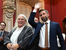 Quebec solidarity caucuses finally agree to oath to king