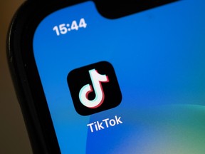 TikTok app stk