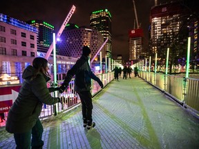 The raised ice-skating loop overlooking Place des Festivals is a 300-metre-long ice path surrounded by glowing LED tubes.