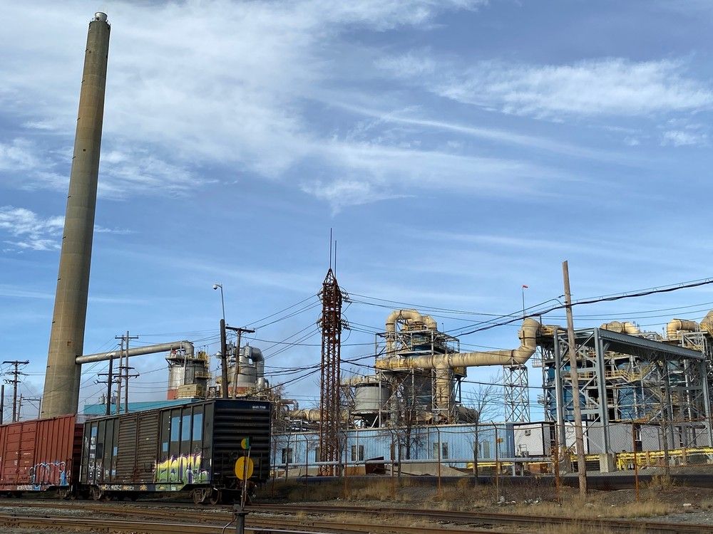 Rouyn-Noranda residents file class action against Horne Foundry, Quebec government