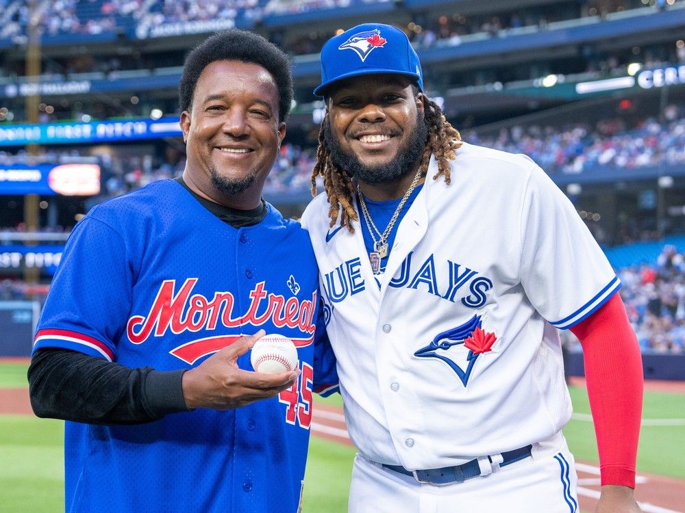 Pedro Martinez throws first pitch at Blue Jays game in Expos