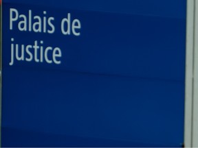 A 'Palais de justice' sign