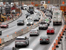 Traffic is tied up to approach the Louis-Hippolyte-La Fontaine Tunnel,
