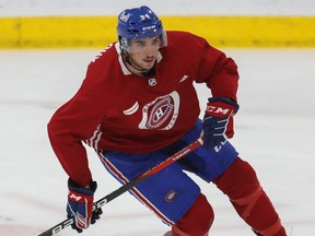 Canadiens defence prospect Logan Mailloux.