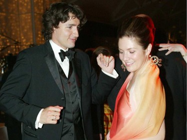Justin Trudeau and Sophie Grégoire dance in formal wear