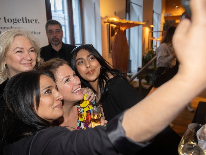  Sophie Grégoire Trudeau took selfies with those who attended her book launch in Montreal.