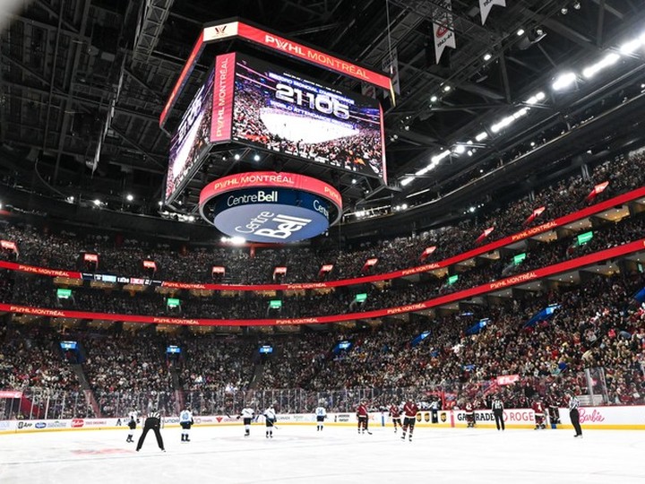  A world attendance record is set for women’s hockey at 21,105 people, shown during the third period in the PWHL game between Montreal and Toronto at the Bell Centre on April 20, 2024 in Montreal.