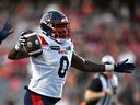 Alouettes rush-end Shawn Lemon scored the first touchdown of his career last season, after a fumble by Redblacks quarterback Dustin Crum.