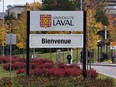 A sign marking the entrance to the Université Laval campus