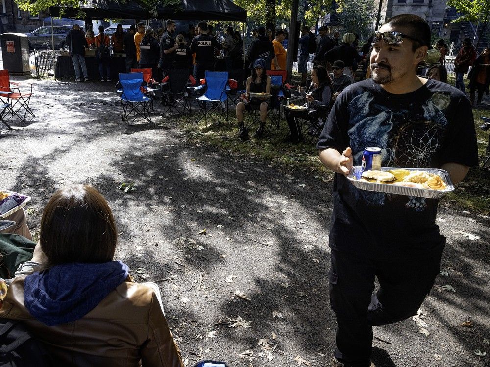 Photos A barbecue for Truth and Reconciliation Montreal Gazette