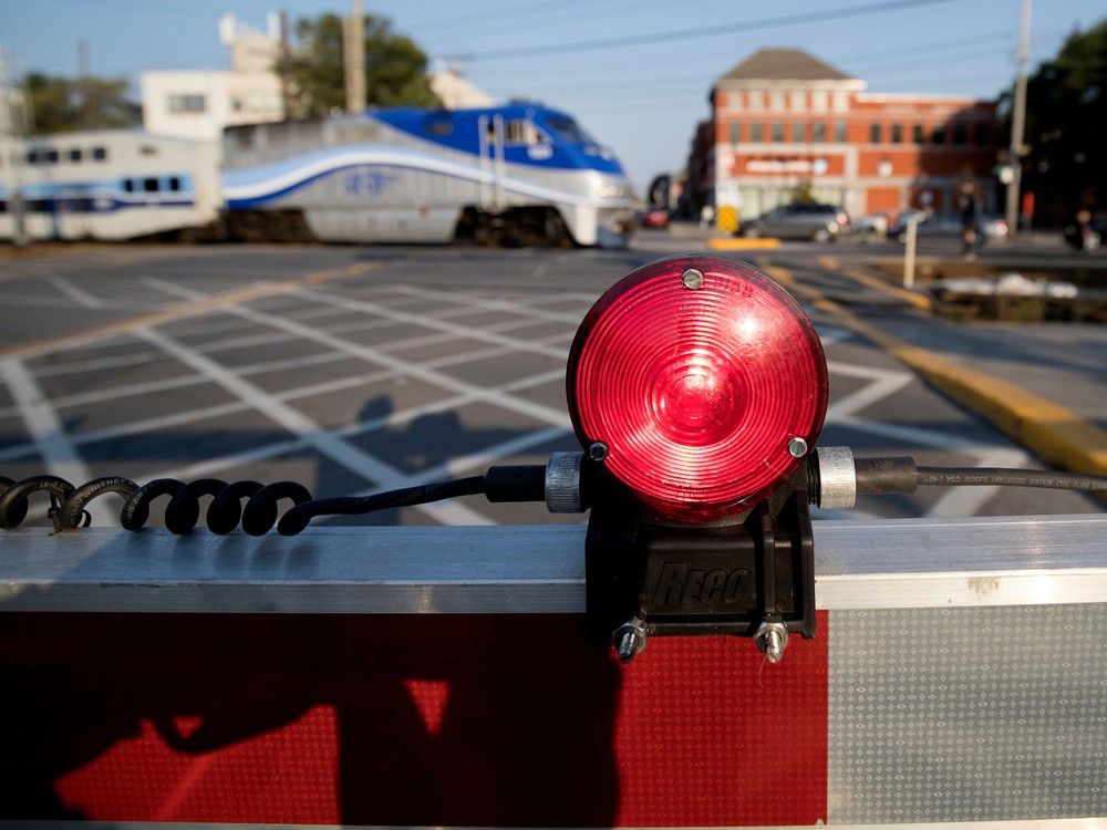 coroner makes no recommendations after death on tracks in montreal west