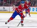 Canadiens' Kirby Dach required surgery to repair torn ACL and MCL ligaments in his right knee, went almost full year without playing a game and it looks like he still lacks confidence in his knee, Stu Cowan writes.