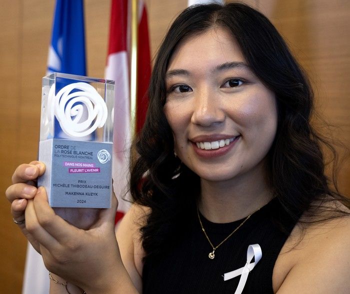  makenna kuzyk is the 10th recipient of the order of the white rose, created in the memory of the 14 women murdered in the 1989 polytechnique massacre.