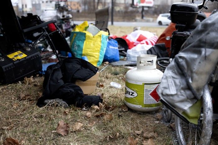  a propane tank is seen at an encampment on notre-dame st. in montreal on wednesday, december 4, 2024.