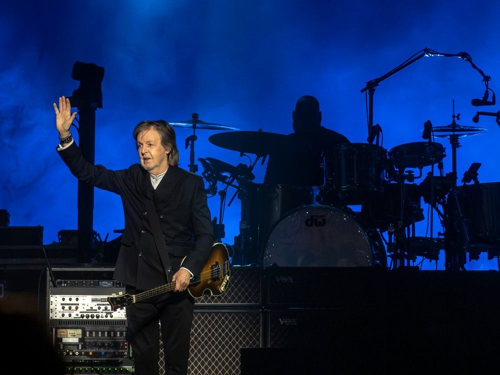 Paul McCartney gets back in first of two nights at the Bell Centre