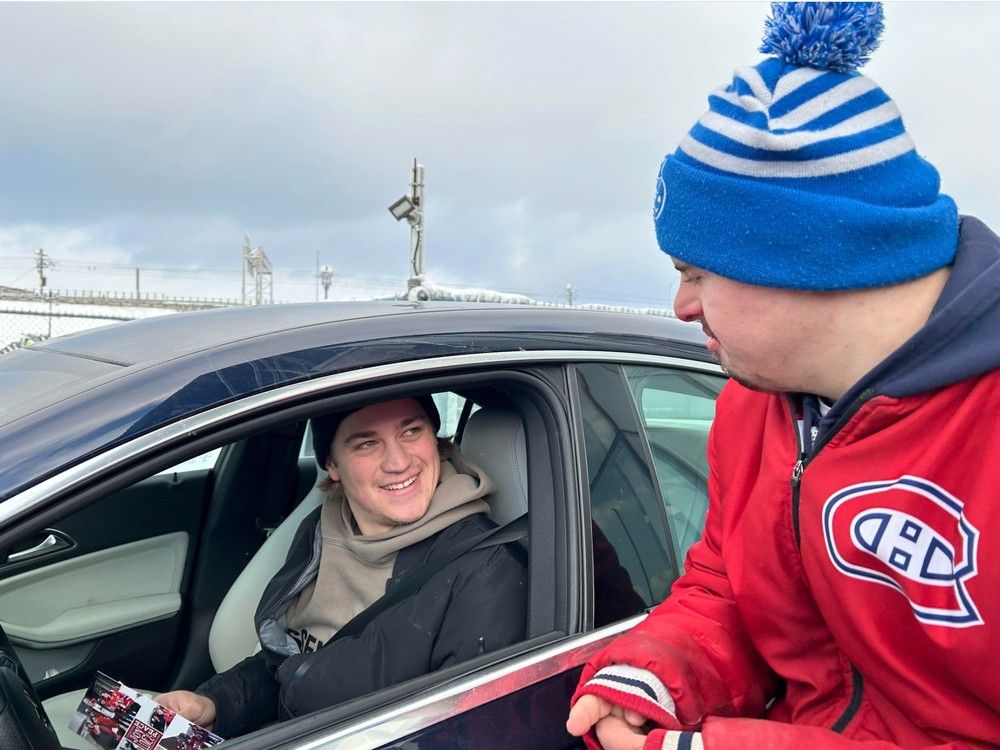 Stu's Slapshots: Canadiens' Samuel Montembeault still has some fans