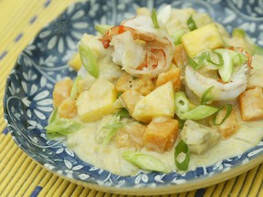 shrimp with coconut and mango