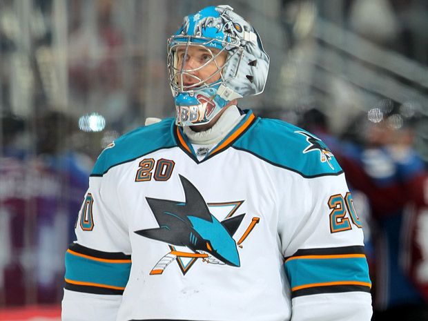 San Jose Sharks goalie Evgeni Nabokov warms up before facing the