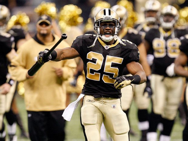 New Orleans Saints RB Reggie Bush agrees to be traded to Miami Dolphins 