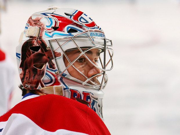 Carey Price offers gesture of support to young goalie
