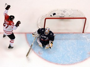 Cris Bouroncle / AFP / Getty Images