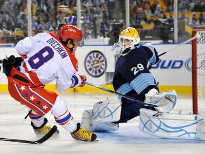 Best Images of the 2011 Winter Classic