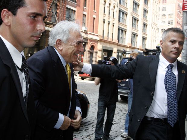 Strauss-Kahn Accuser Asks Prosecutor To Step Down In Faltering Sex ...