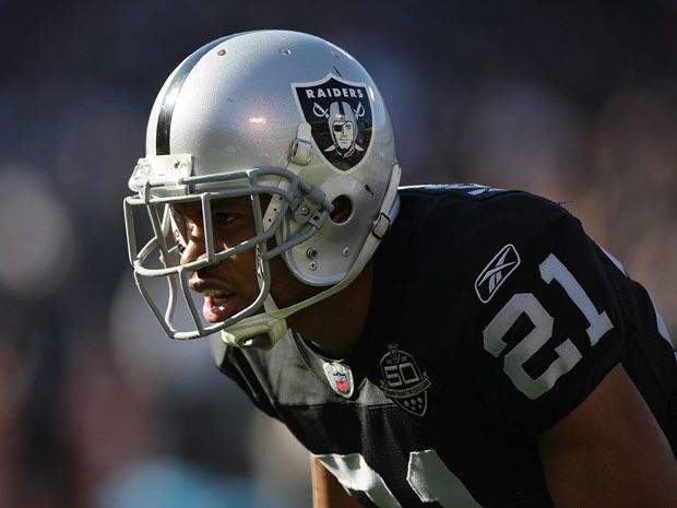 Eagles Ask Nnamdi Asomugha to Take a Pay Cut