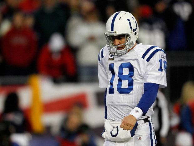 NFL head coach Tony Dungy and NFL quarterback Peyton Manning show off  News Photo - Getty Images