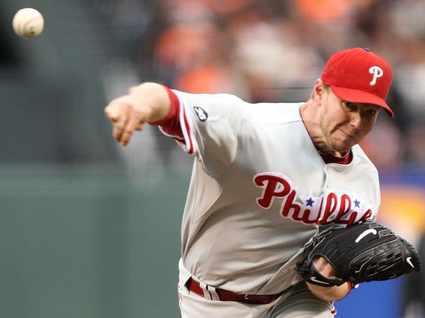Report: Ex-Phillies ace Cliff Lee considering return after being medically  cleared