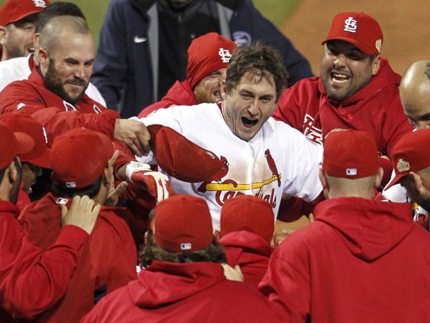 David Freese walkoff in 11th sends World Series to Game 7 